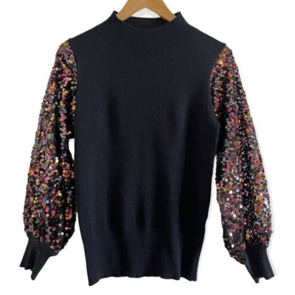 TWELFTH LOVE Sweaters - TWELFTH LOVE SEQUIN SWEATER TOP..! Size S